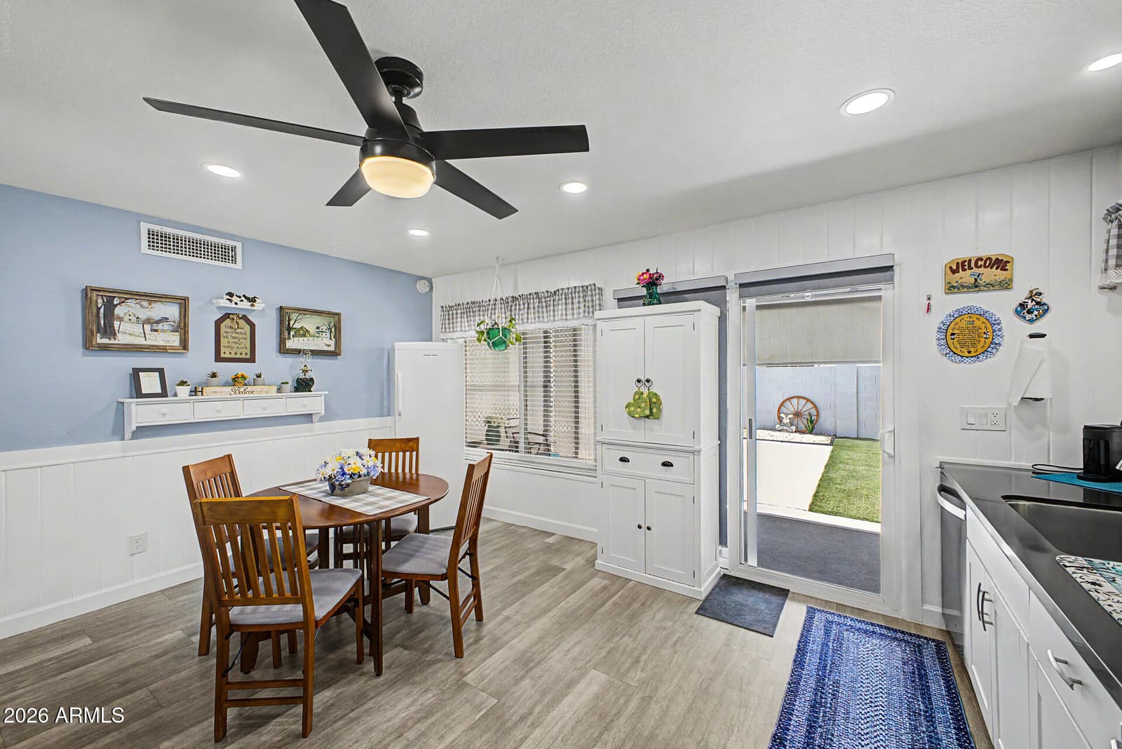 2203 W EL Moro Avenue, Mesa, AZ 85202 — photo 10 of 32