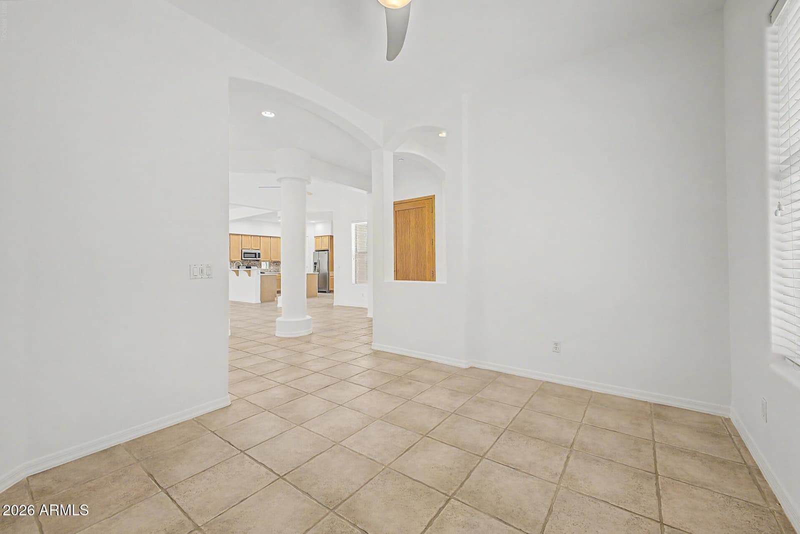 7377 E RUSSET SKY Drive, Scottsdale, AZ 85266 — photo 16 of 45