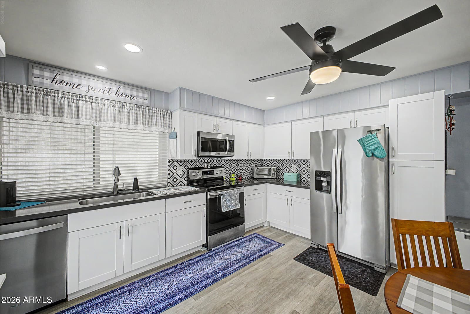 2203 W EL Moro Avenue, Mesa, AZ 85202 — photo 11 of 32