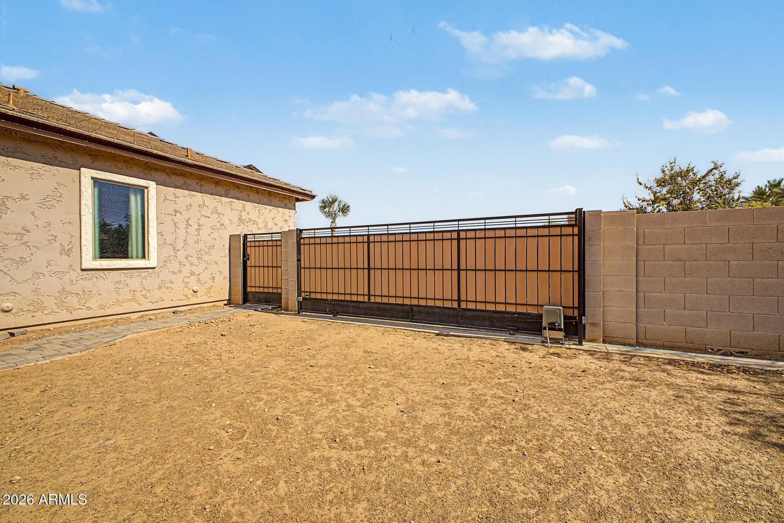 14284 W BECKER Lane, Surprise, AZ 85379 — photo 40 of 44