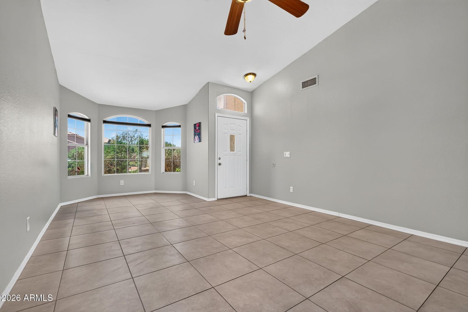 12602 W CAMBRIDGE Avenue, Avondale, AZ 85392 — photo 10 of 70