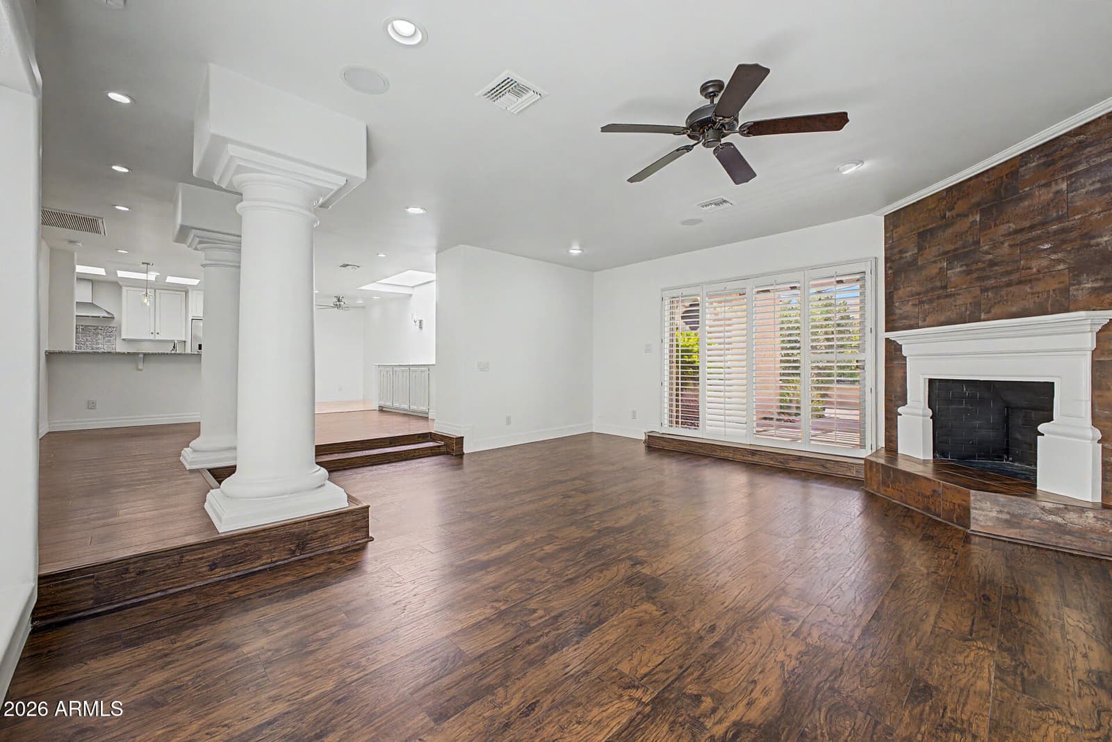 8121 E VIA DE VIVA, Scottsdale, AZ 85258 — photo 11 of 57