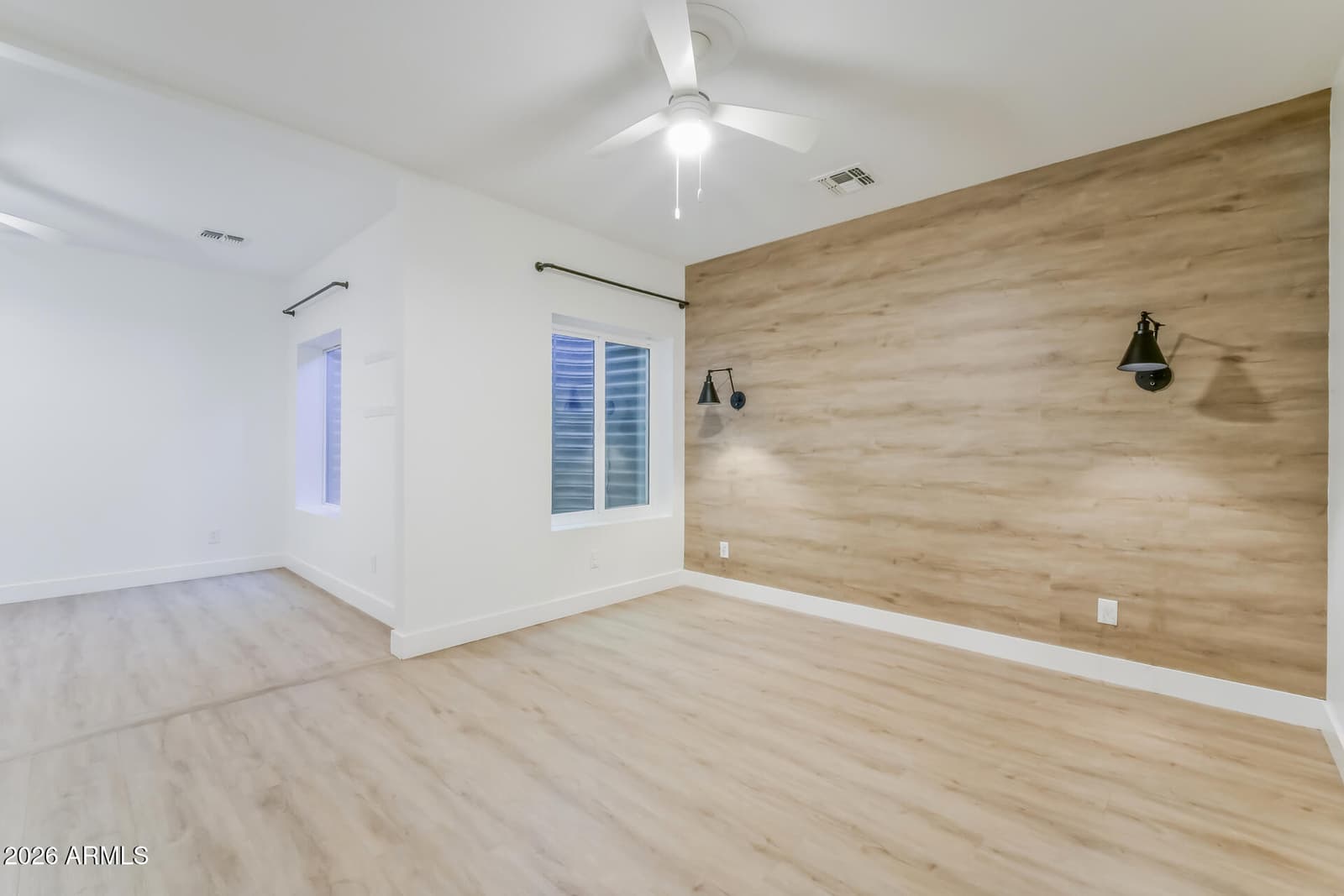 2732 E TAMARISK Street, Gilbert, AZ 85296 — photo 14 of 25