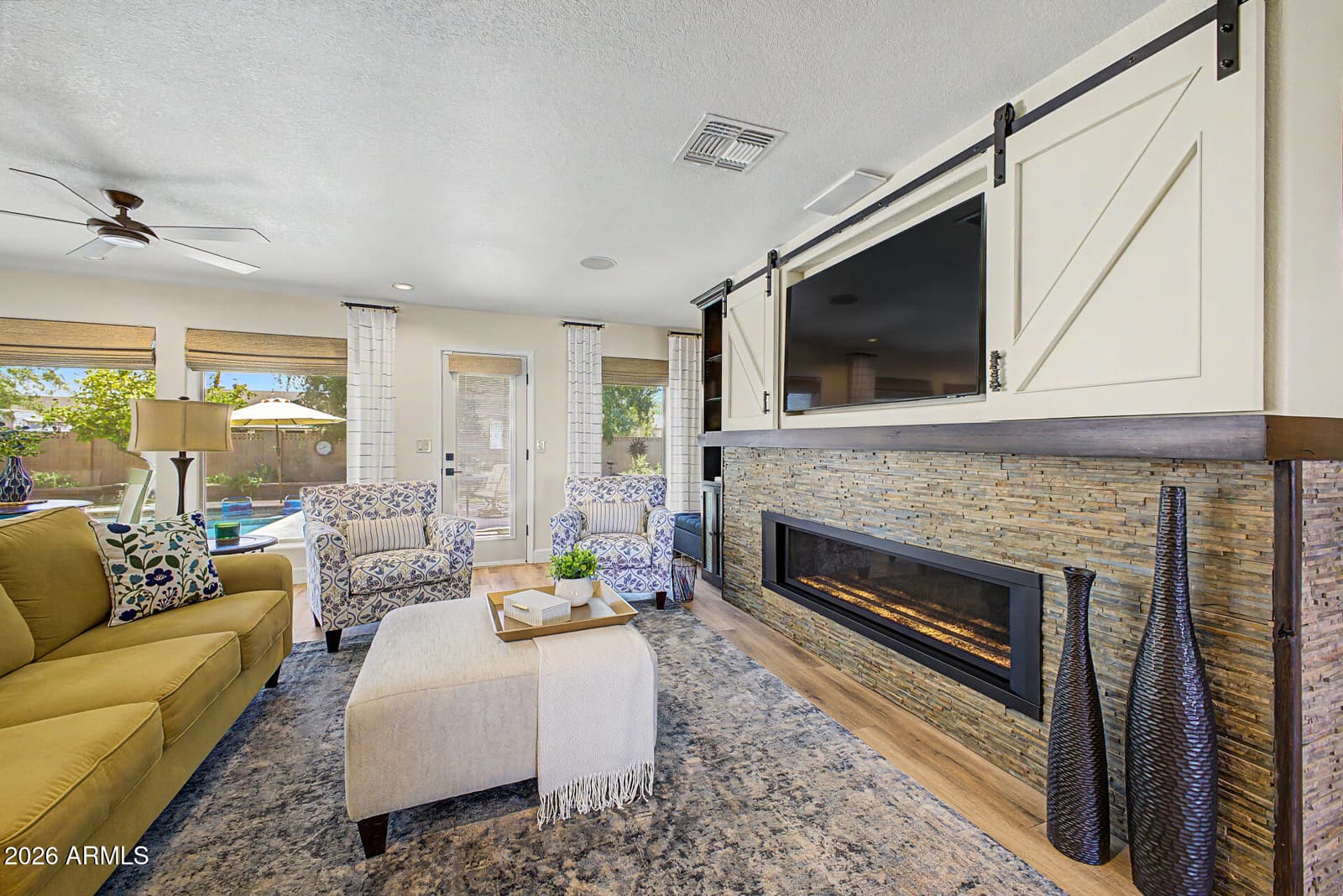 1711 E GRANDVIEW Street, Mesa, AZ 85203 — photo 4 of 65