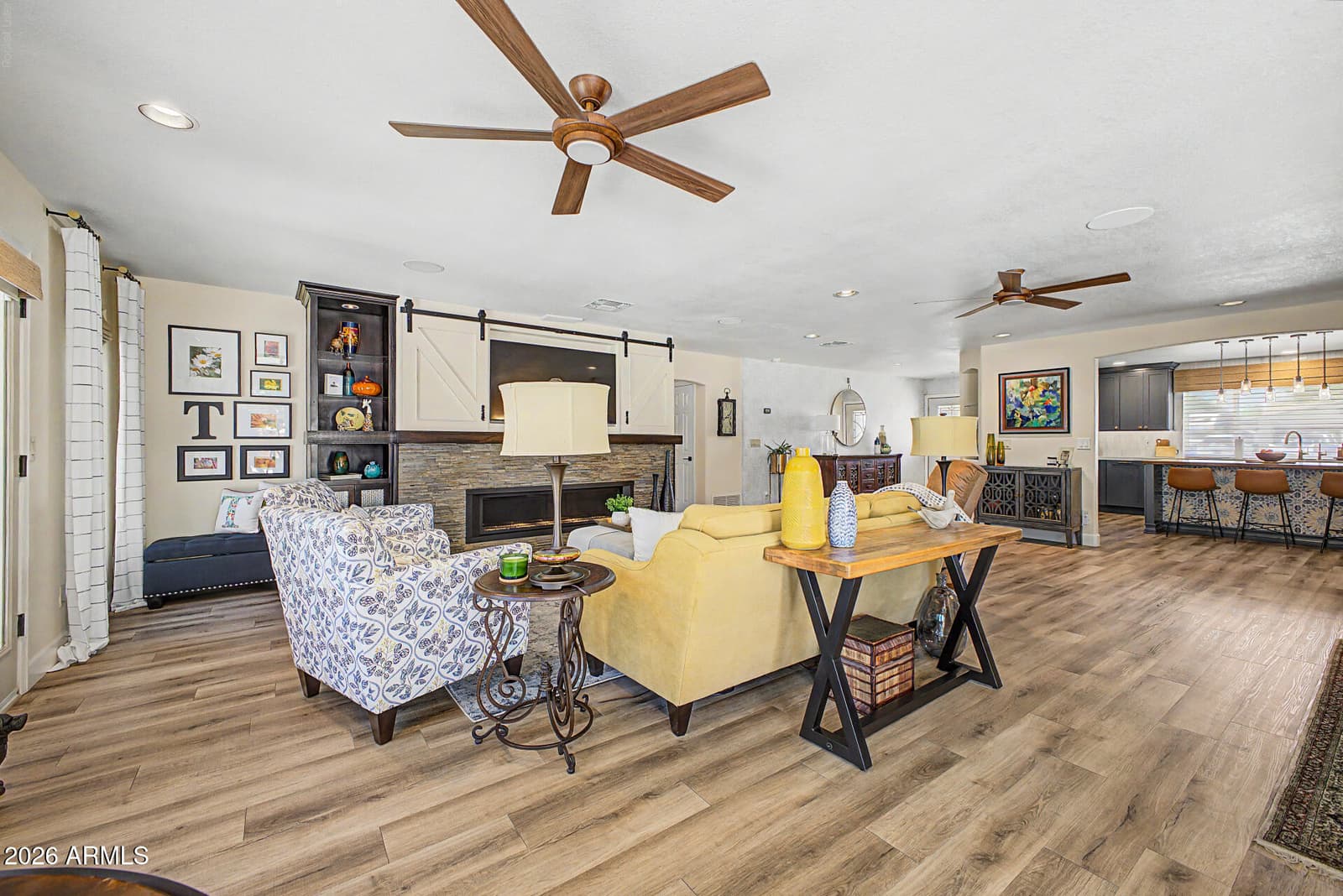 1711 E GRANDVIEW Street, Mesa, AZ 85203 — photo 13 of 65