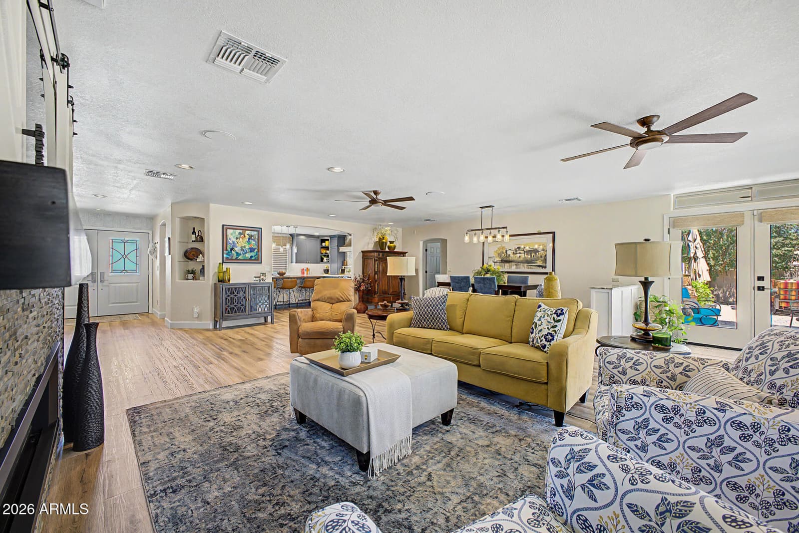 1711 E GRANDVIEW Street, Mesa, AZ 85203 — photo 14 of 65