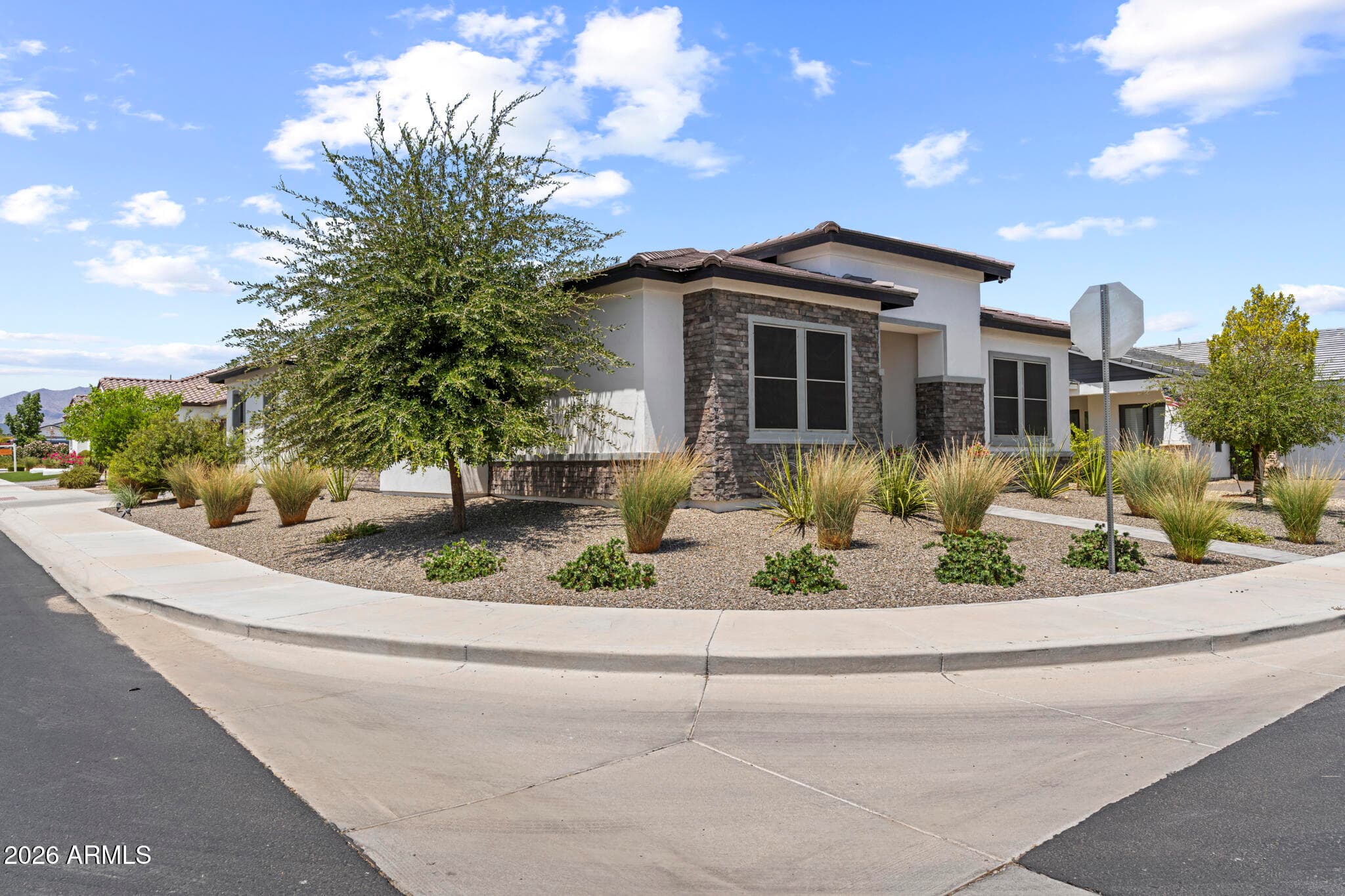 17376 W WILDWOOD Street, Surprise, AZ 85388 — photo 7 of 64