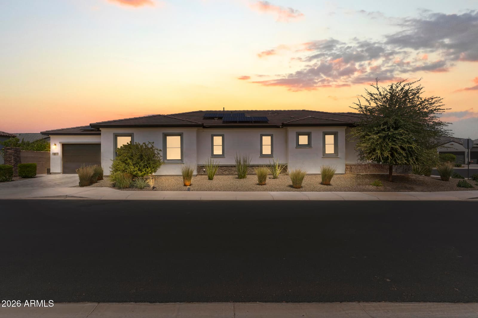 17376 W WILDWOOD Street, Surprise, AZ 85388 — photo 8 of 64