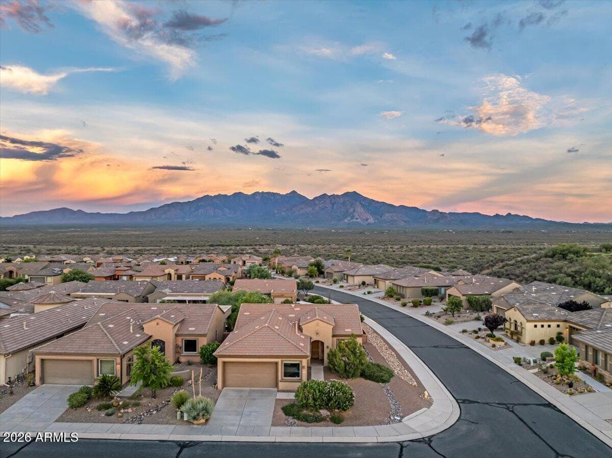 5957 S MEADOW HILLS Loop, Green Valley, AZ 85622 — photo 12 of 93