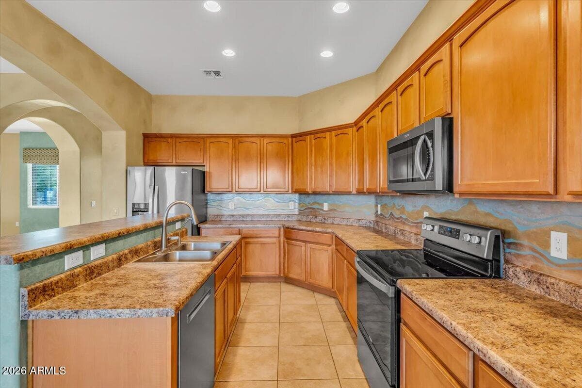 5957 S MEADOW HILLS Loop, Green Valley, AZ 85622 — photo 5 of 93