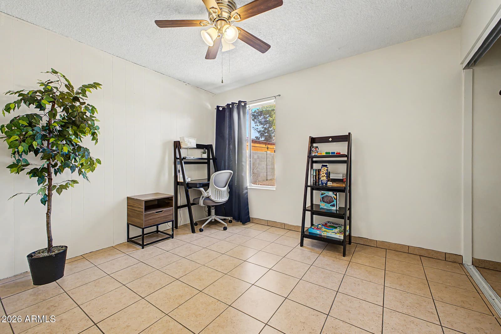 6957 W SAN JUAN Avenue, Glendale, AZ 85303 — photo 23 of 35
