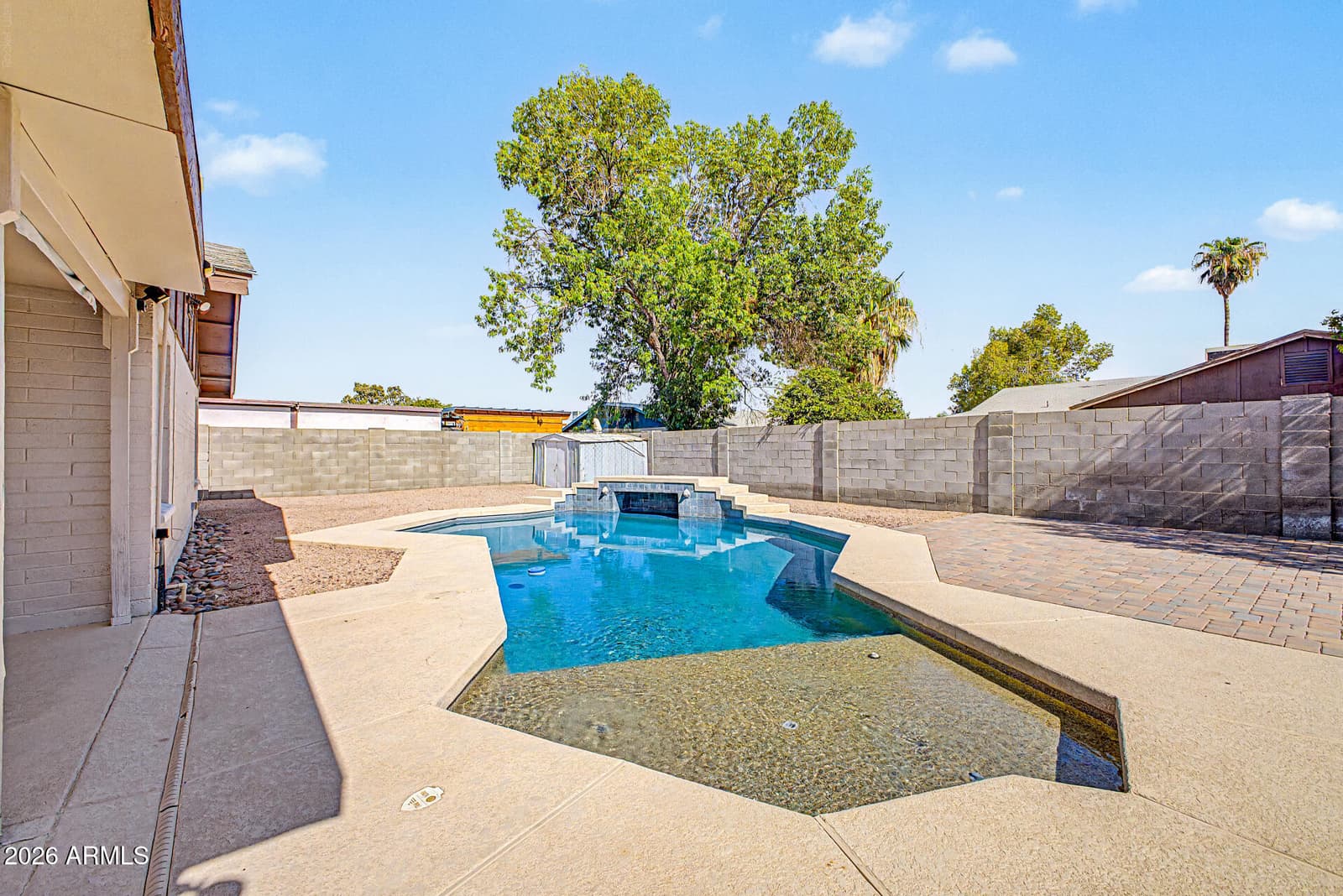 6957 W SAN JUAN Avenue, Glendale, AZ 85303 — photo 32 of 35