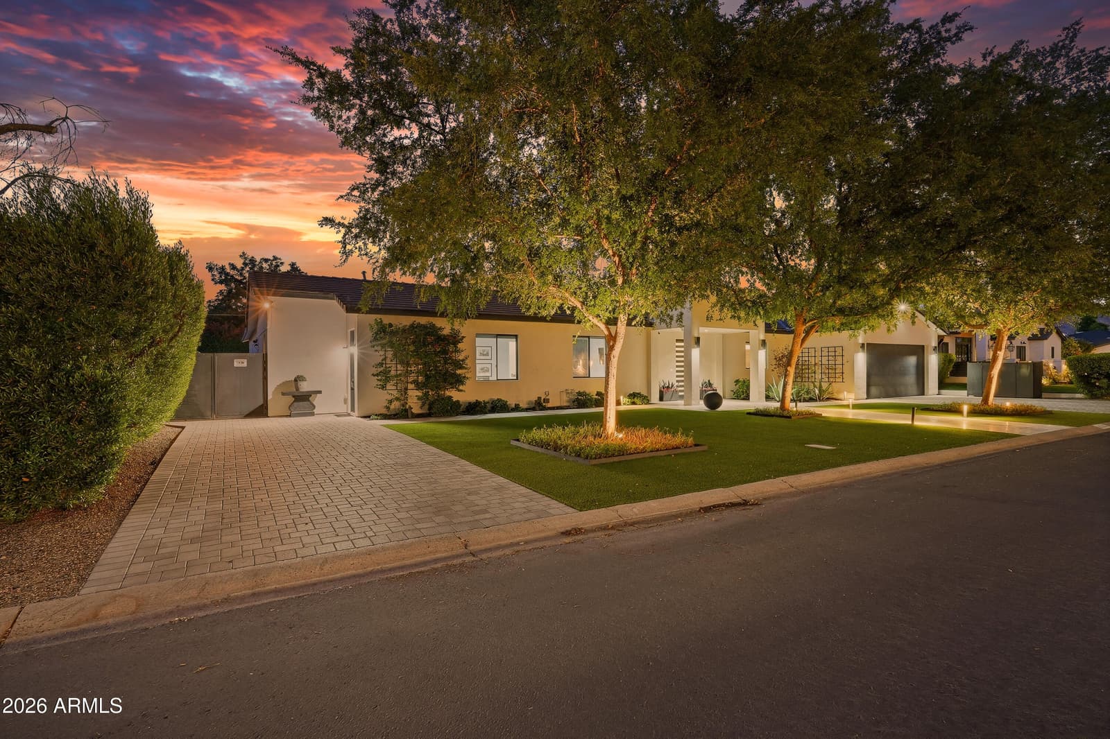 3710 E HAZELWOOD Street, Phoenix, AZ 85018 — photo 55 of 81
