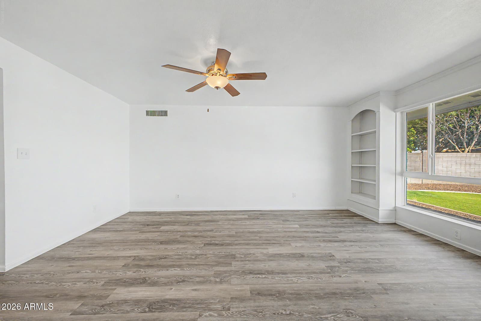 6252 E BILLINGS Street, Mesa, AZ 85205 — photo 10 of 30