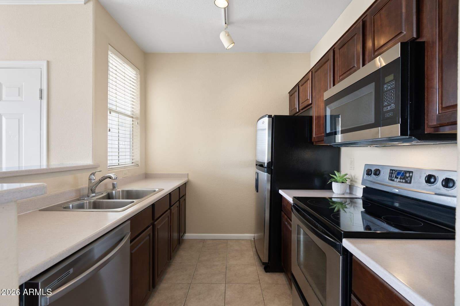 1720 E THUNDERBIRD Road 3113, Phoenix, AZ 85022 — photo 7 of 19