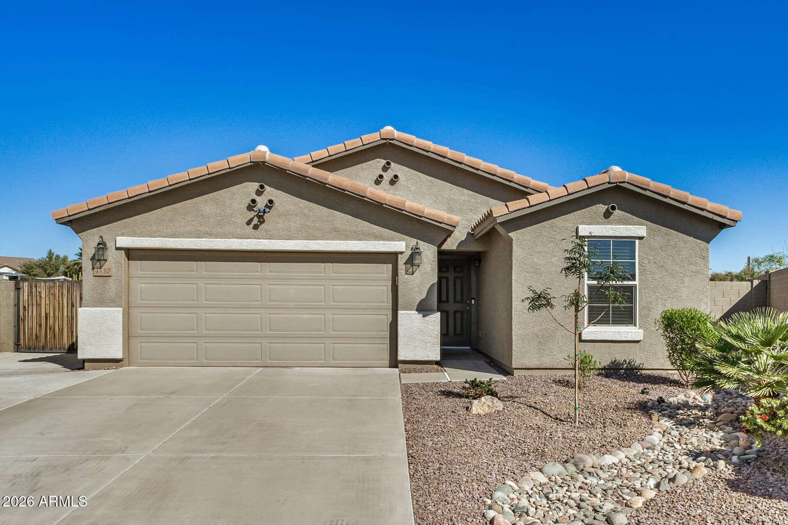 4530 E LONGHORN Street, San Tan Valley, AZ 85140 — photo 2 of 73