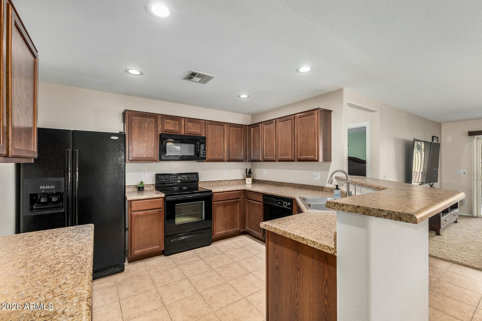 4530 E LONGHORN Street, San Tan Valley, AZ 85140 — photo 18 of 73