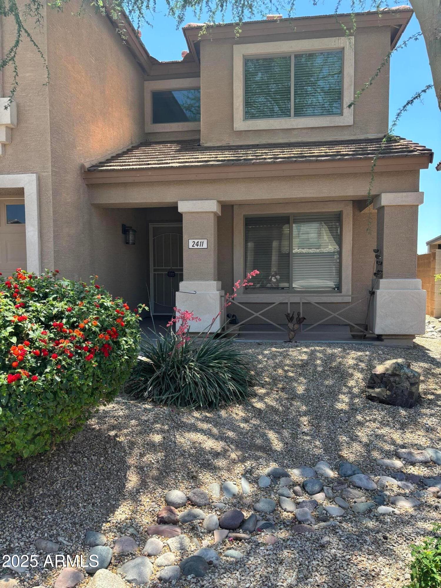 2411 W LUCIA Drive, Phoenix, AZ 85085 — photo 3 of 60