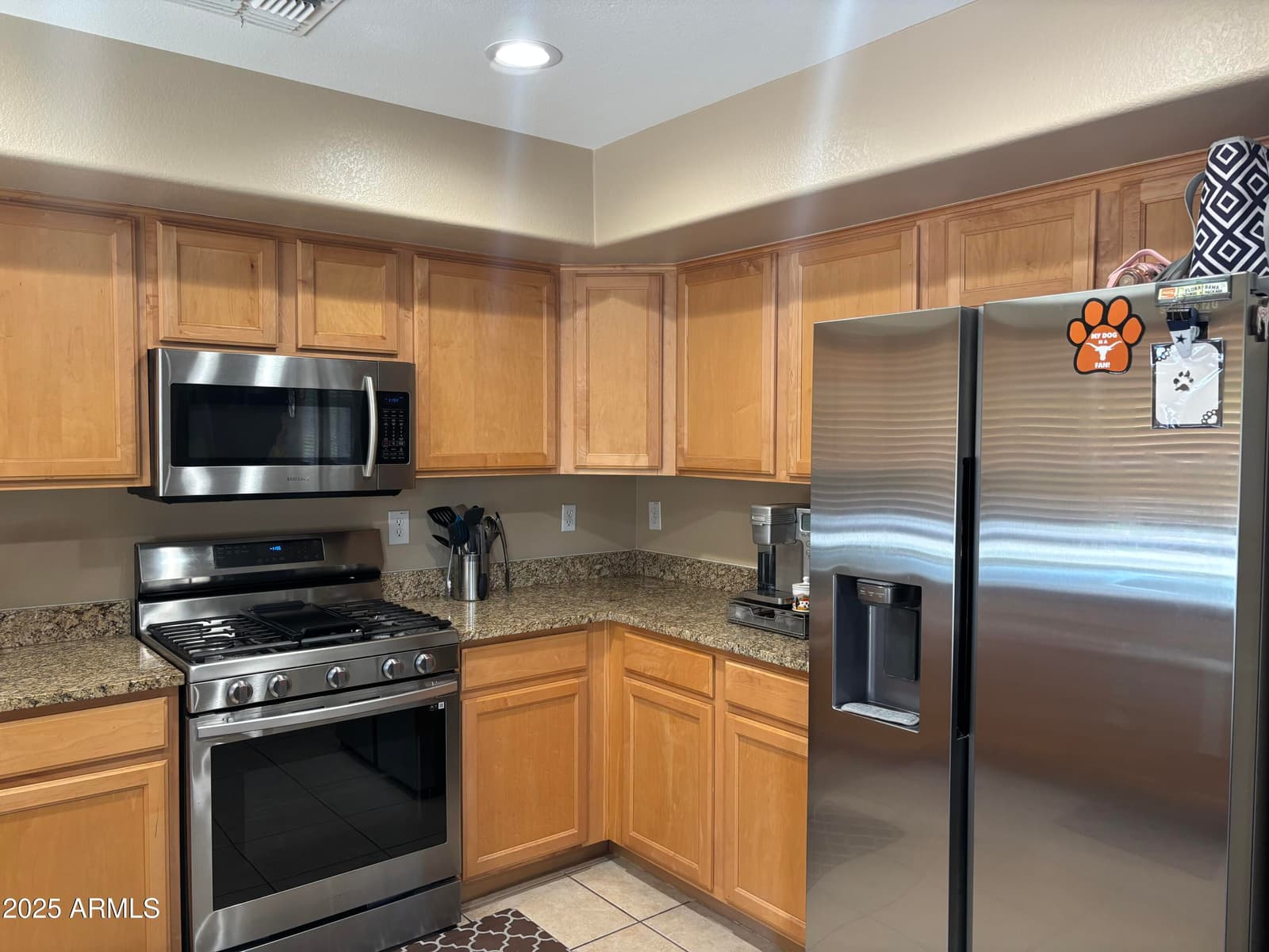 2411 W LUCIA Drive, Phoenix, AZ 85085 — photo 9 of 60