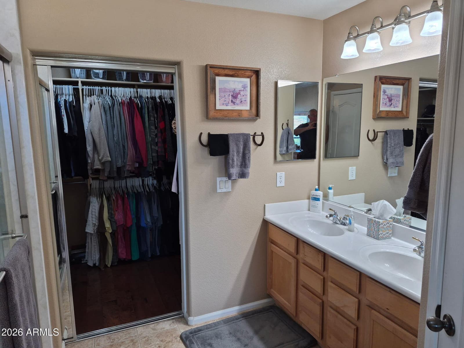2411 W LUCIA Drive, Phoenix, AZ 85085 — photo 24 of 60