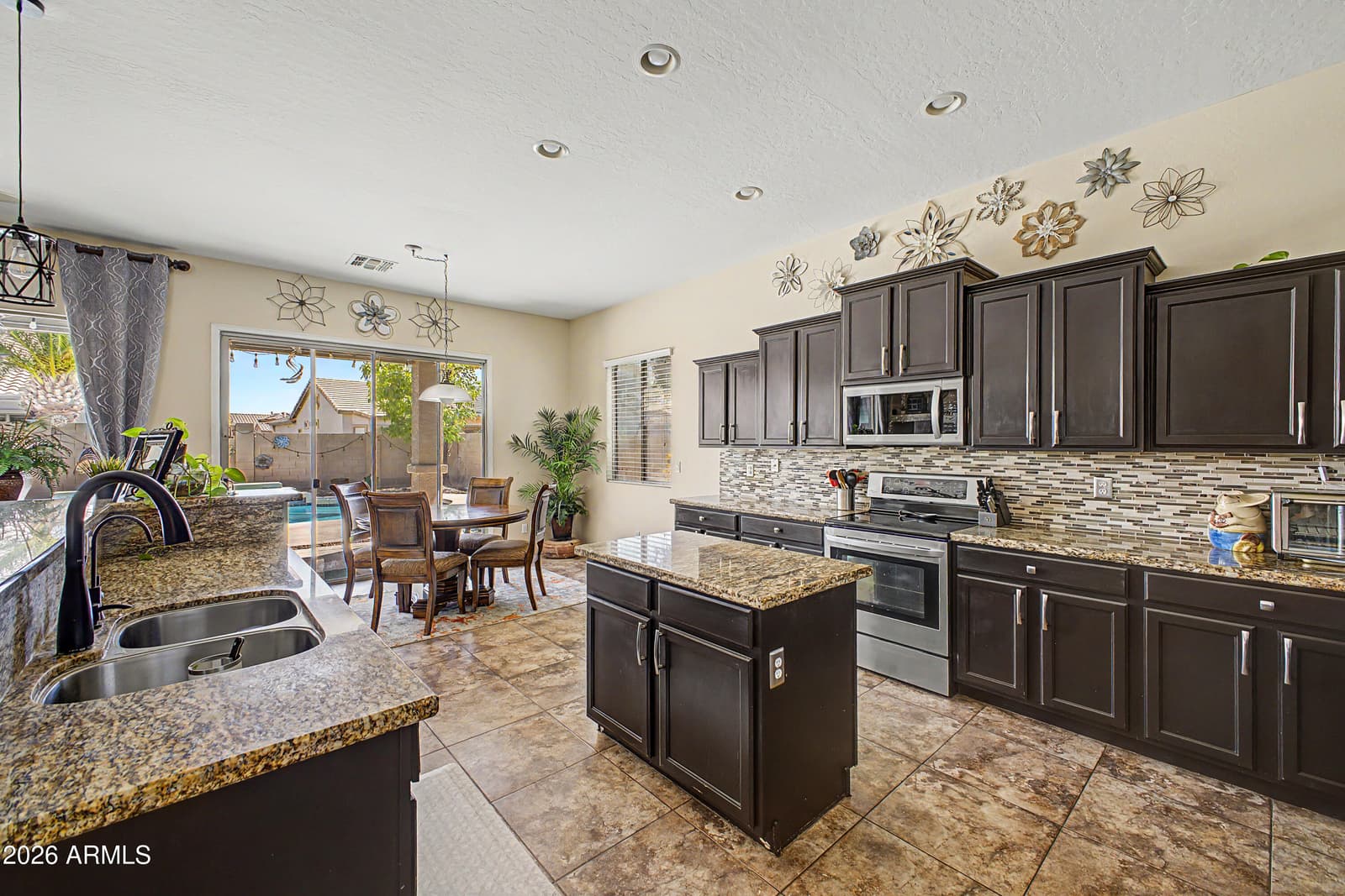 2791 E Buena Vista Drive 2791 E, Chandler, AZ 85249 — photo 9 of 25