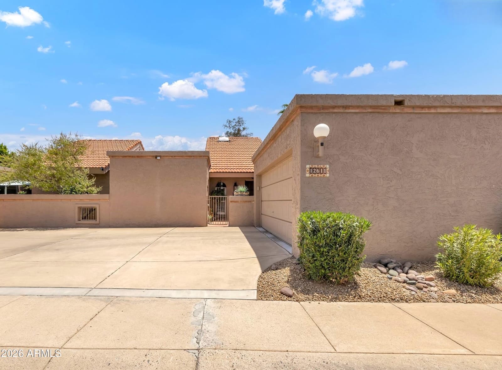 12611 N 41st Place, Phoenix, AZ 85032 — photo 3 of 45