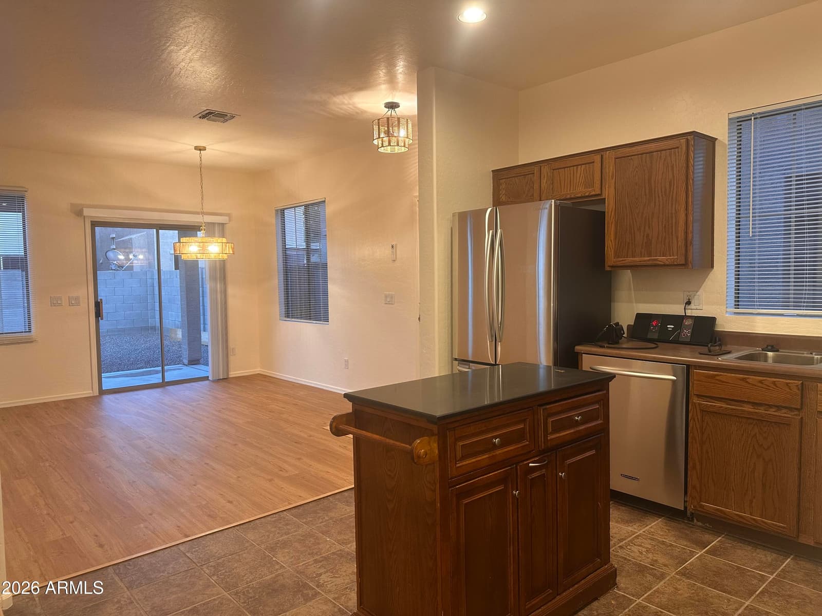7505 S 13TH Place, Phoenix, AZ 85042 — photo 14 of 47