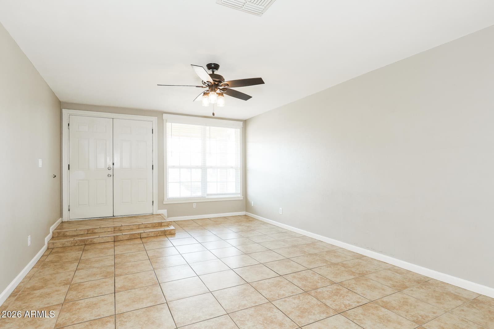 9025 W MACKENZIE Drive, Phoenix, AZ 85037 — photo 5 of 21