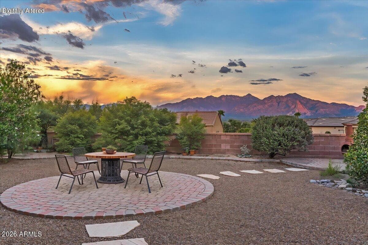 5957 S MEADOW HILLS Loop, Green Valley, AZ 85622 — photo 2 of 93