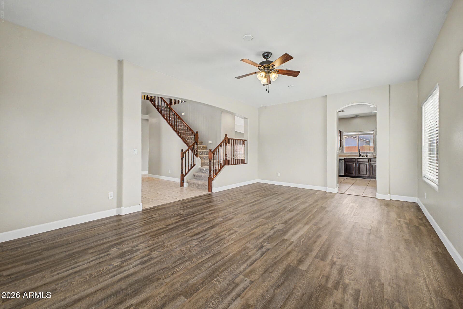 17873 W WATSON Lane, Surprise, AZ 85388 — photo 10 of 61