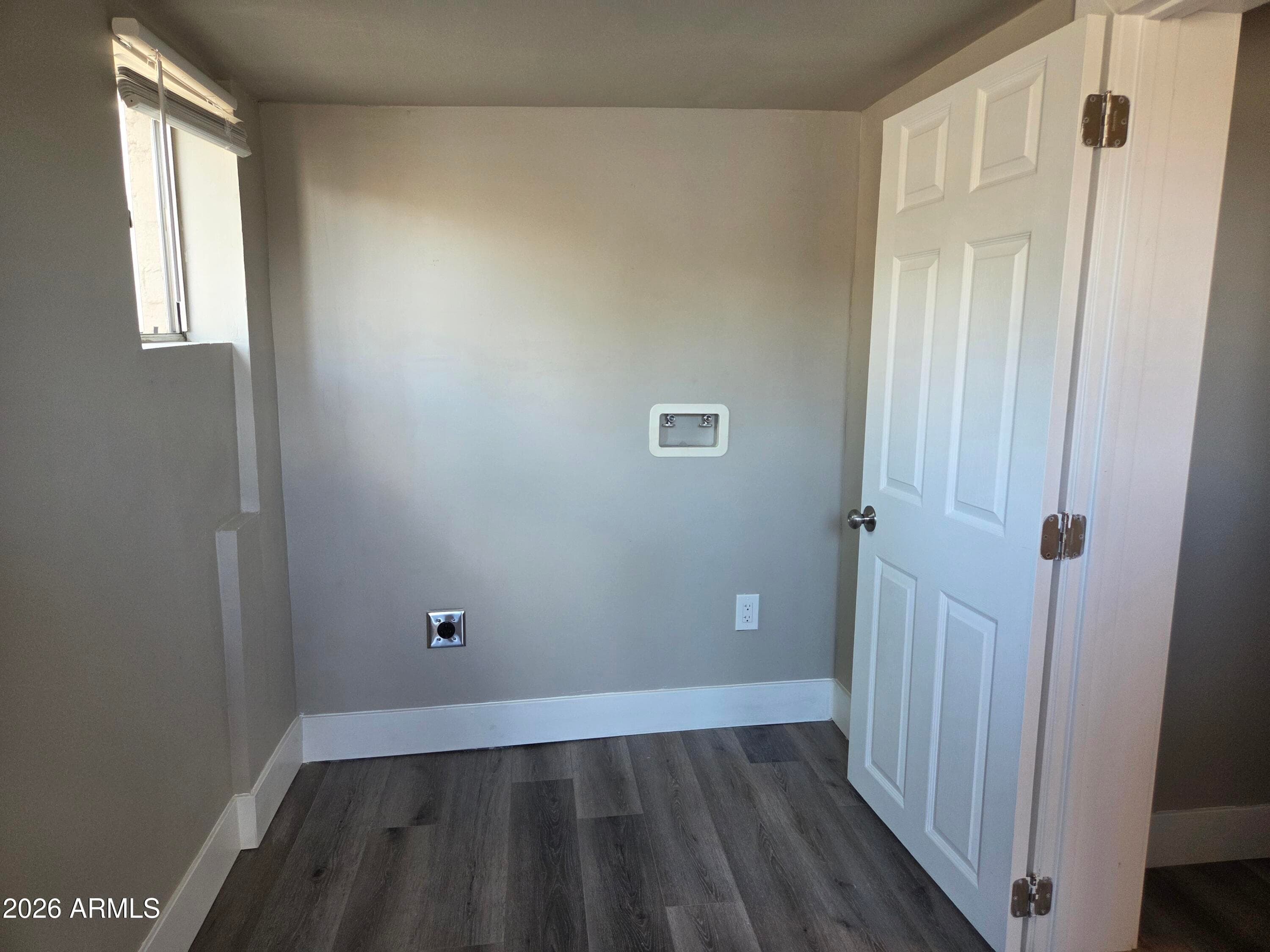 2148 W TONTO Street, Phoenix, AZ 85009 — photo 9 of 15
