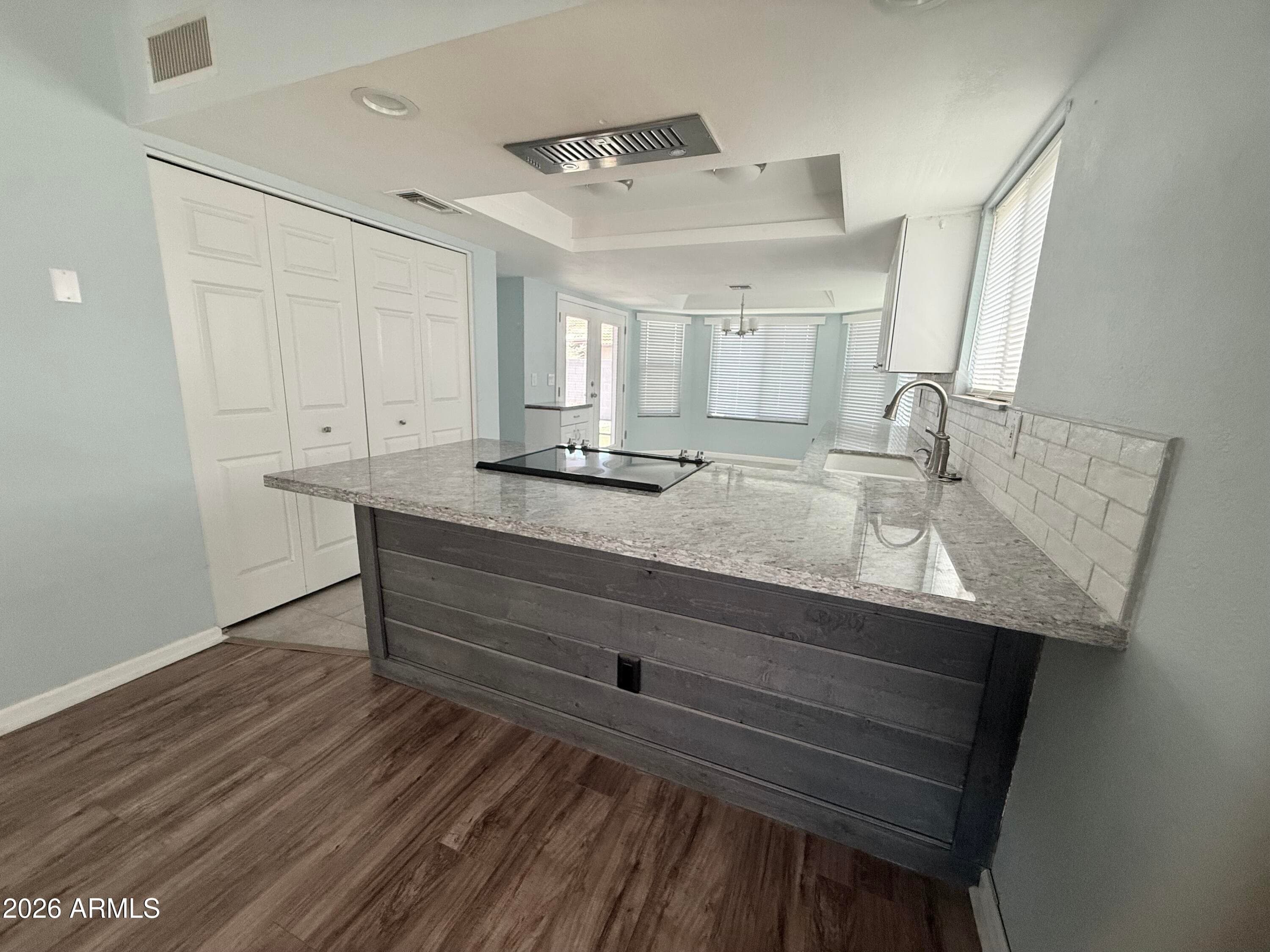 542 S HIGLEY Road 63, Mesa, AZ 85206 — photo 7 of 24