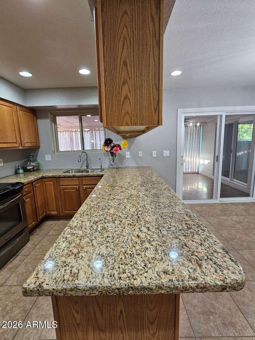 821 N SPUR Circle, Mesa, AZ 85203 — photo 11 of 54
