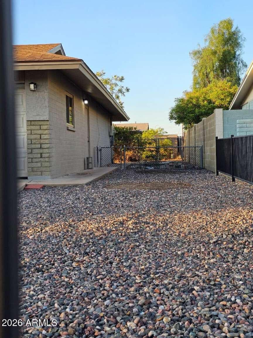 821 N SPUR Circle, Mesa, AZ 85203 — photo 18 of 54