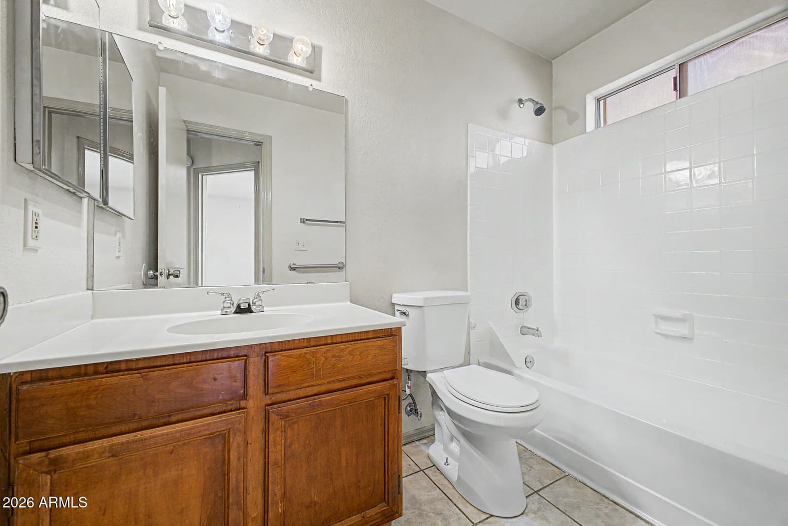 818 W ORAIBI Drive, Phoenix, AZ 85027 — photo 17 of 24