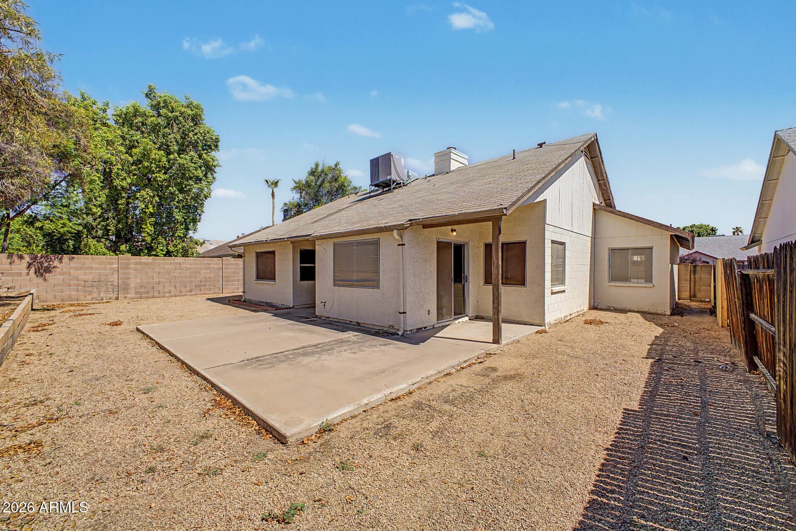818 W ORAIBI Drive, Phoenix, AZ 85027 — photo 23 of 24