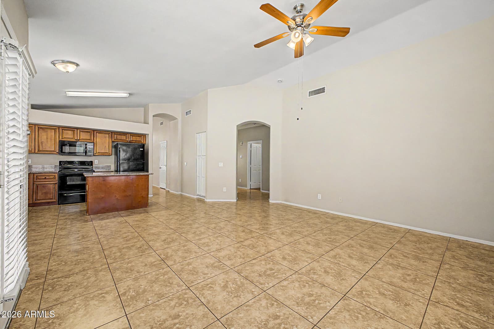 2424 N 125TH Drive, Avondale, AZ 85392 — photo 7 of 28