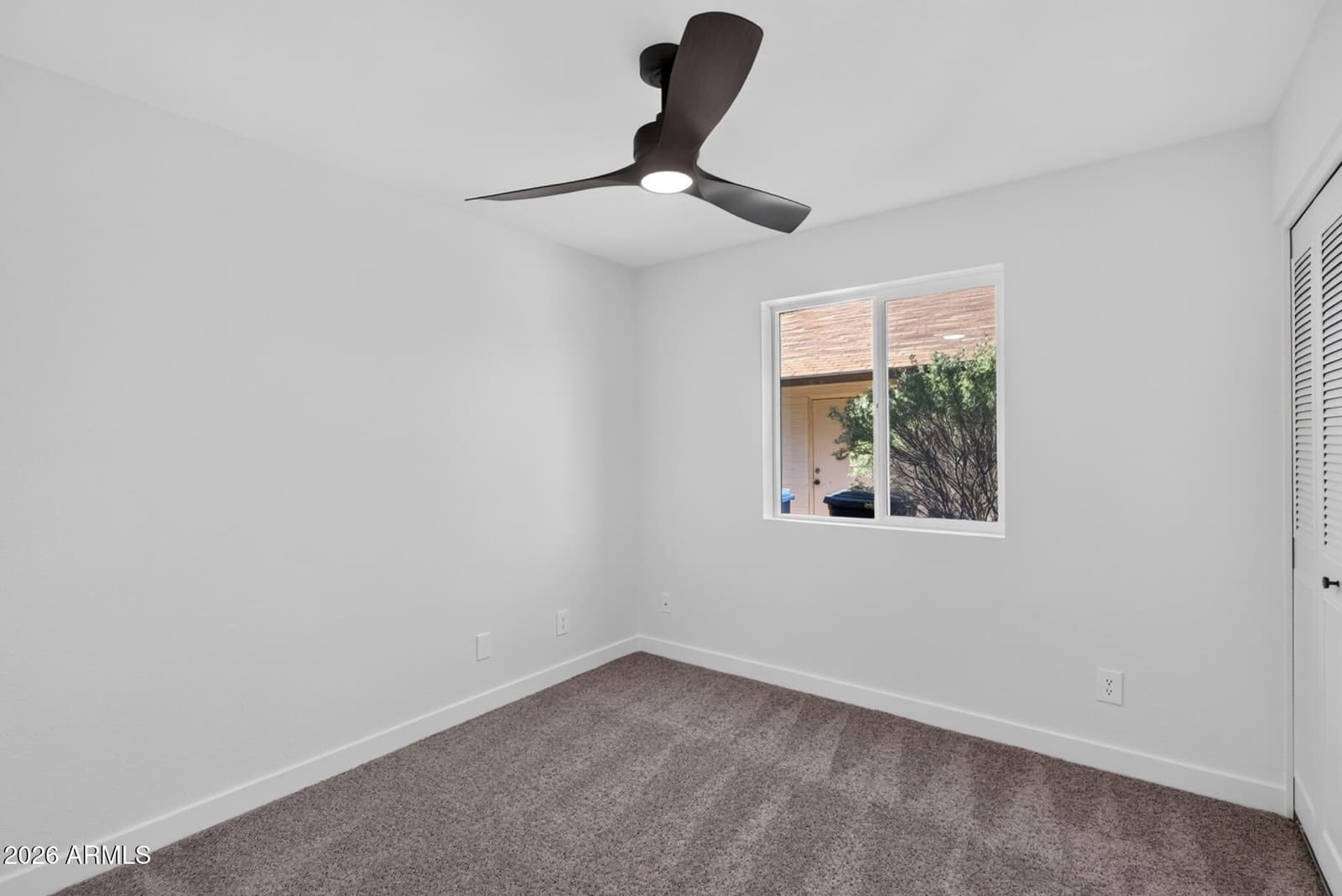 1252 W Kilarea Avenue, Mesa, AZ 85202 — photo 11 of 48