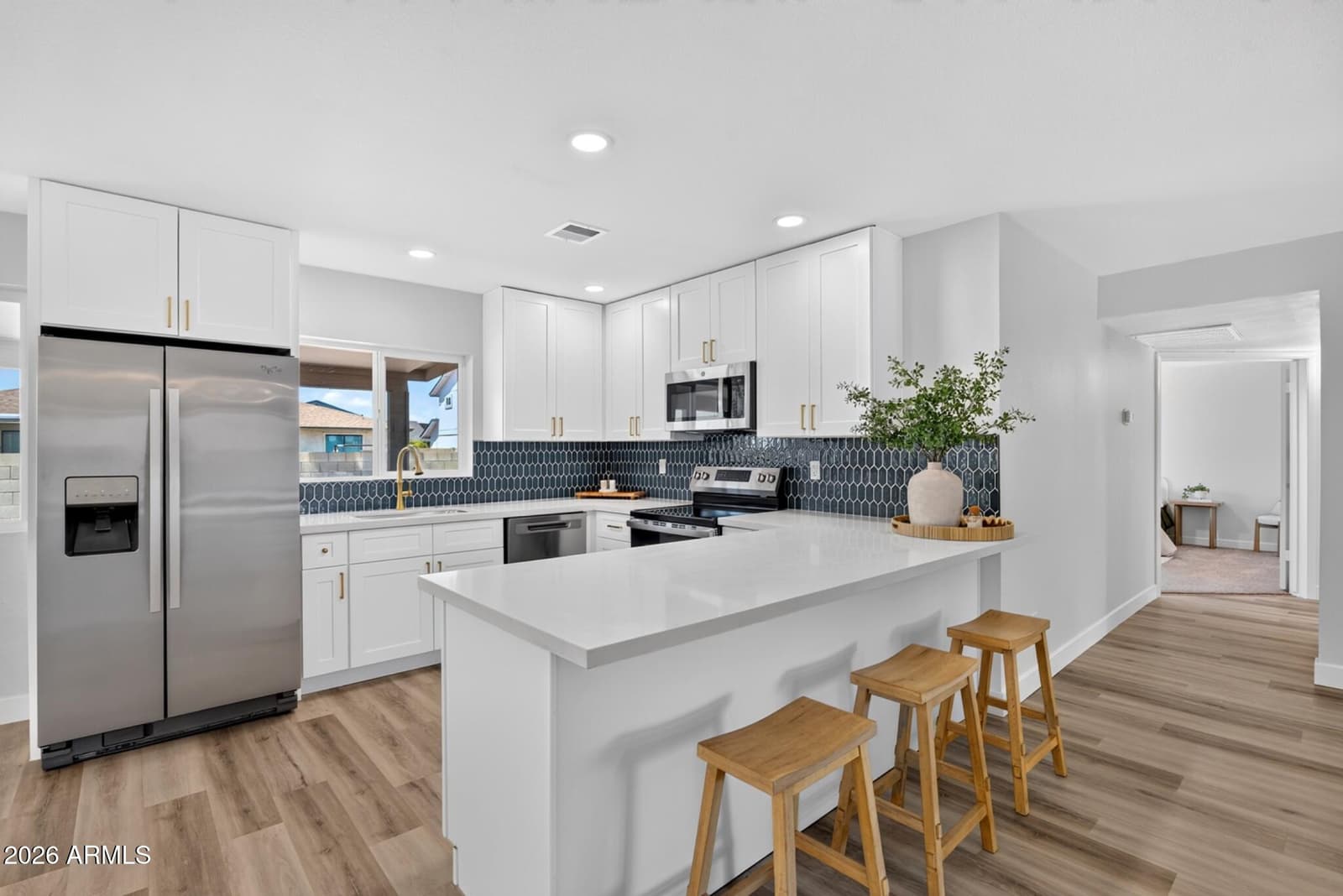 1252 W Kilarea Avenue, Mesa, AZ 85202 — photo 1 of 48
