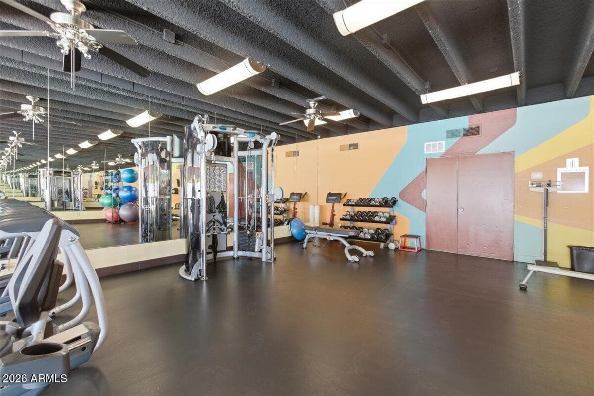 4750 N CENTRAL Avenue F14, Phoenix, AZ 85012 — photo 35 of 44