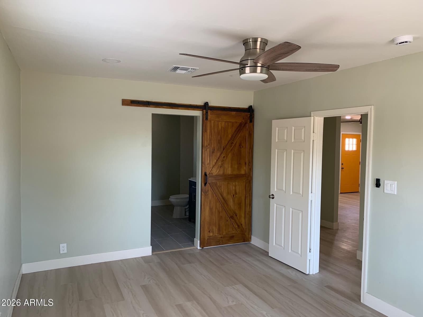 1022 E MARIPOSA Street, Phoenix, AZ 85014 — photo 9 of 17