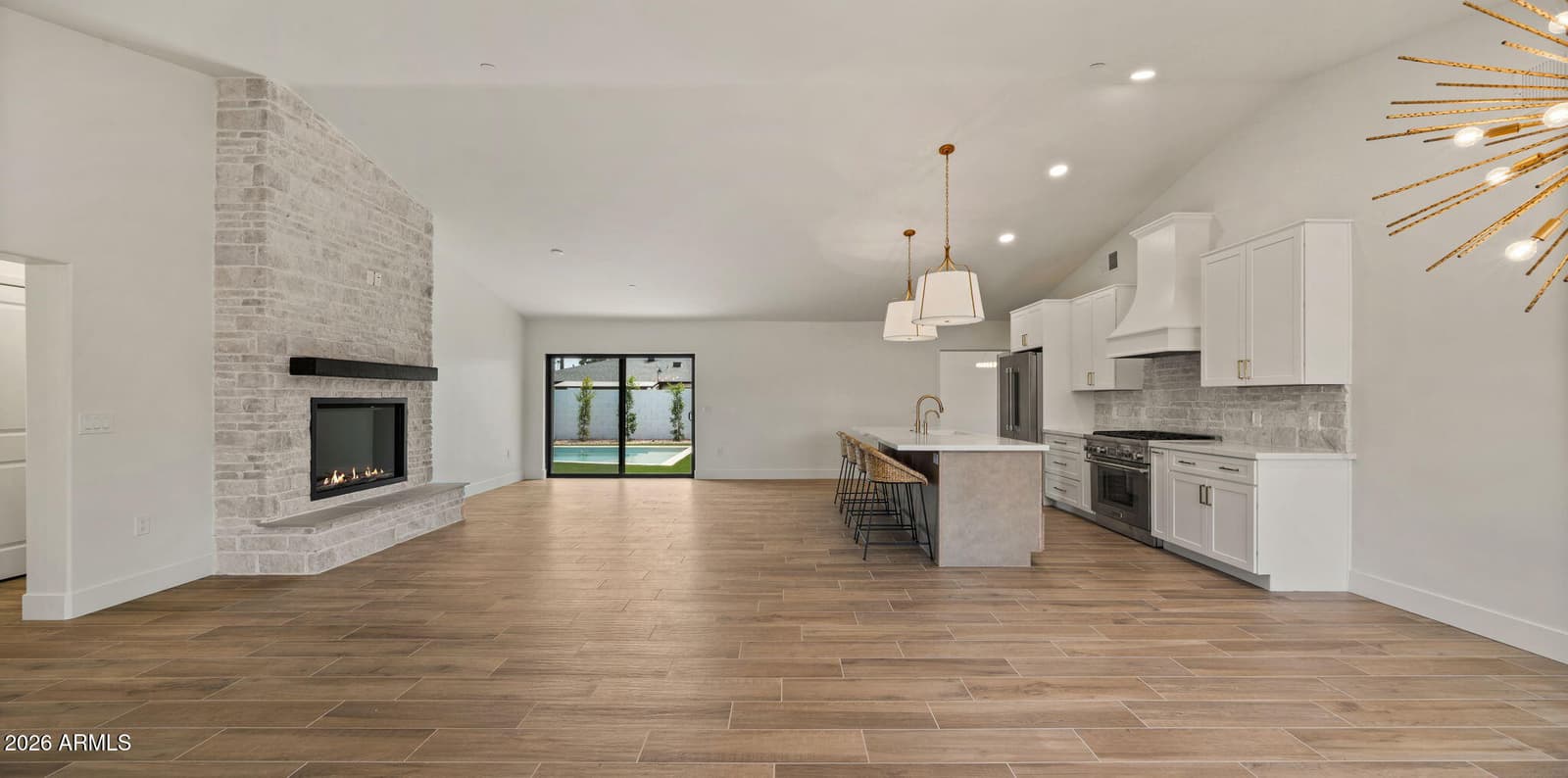 2817 N 81ST Way, Scottsdale, AZ 85257 — photo 3 of 54