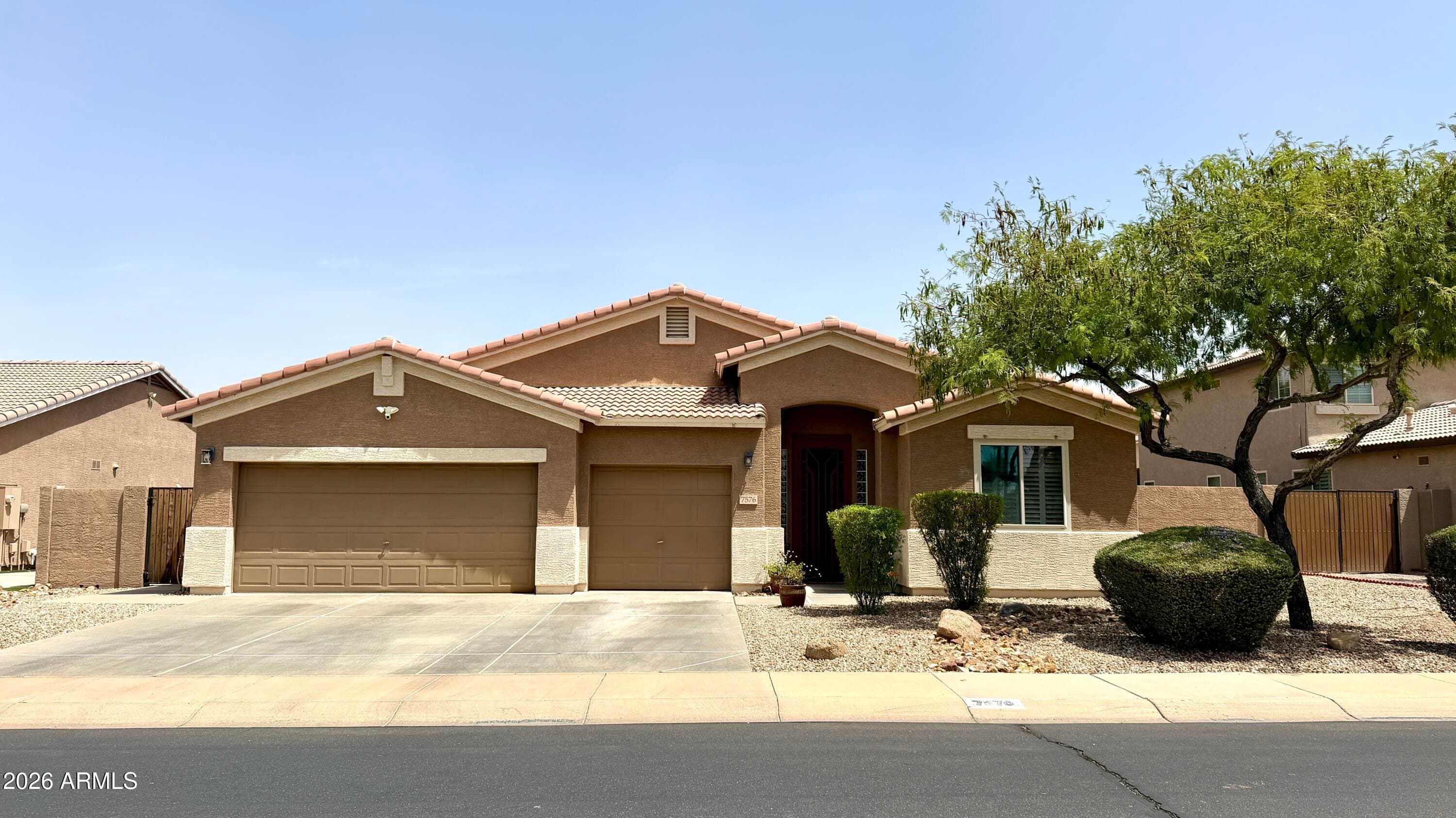 7576 W BETTY ELYSE Lane, Peoria, AZ 85382 — photo 1 of 29