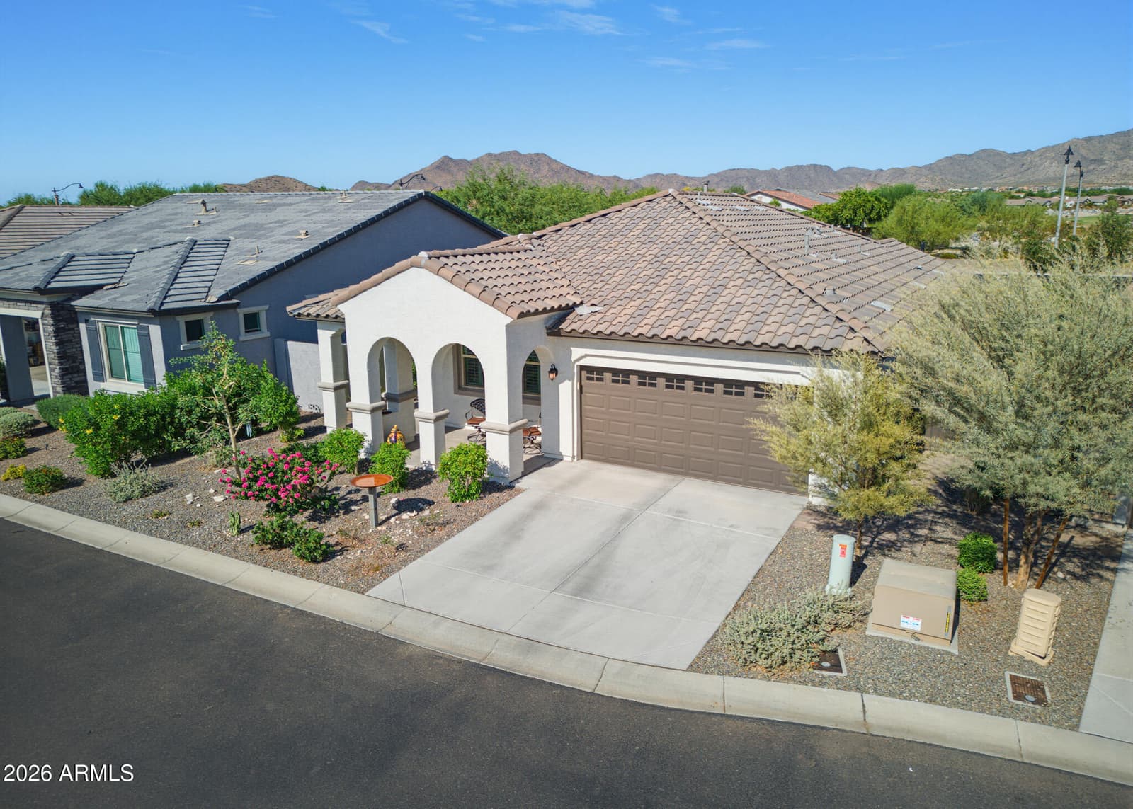 4730 N 204TH Lane, Buckeye, AZ 85396 — photo 3 of 43