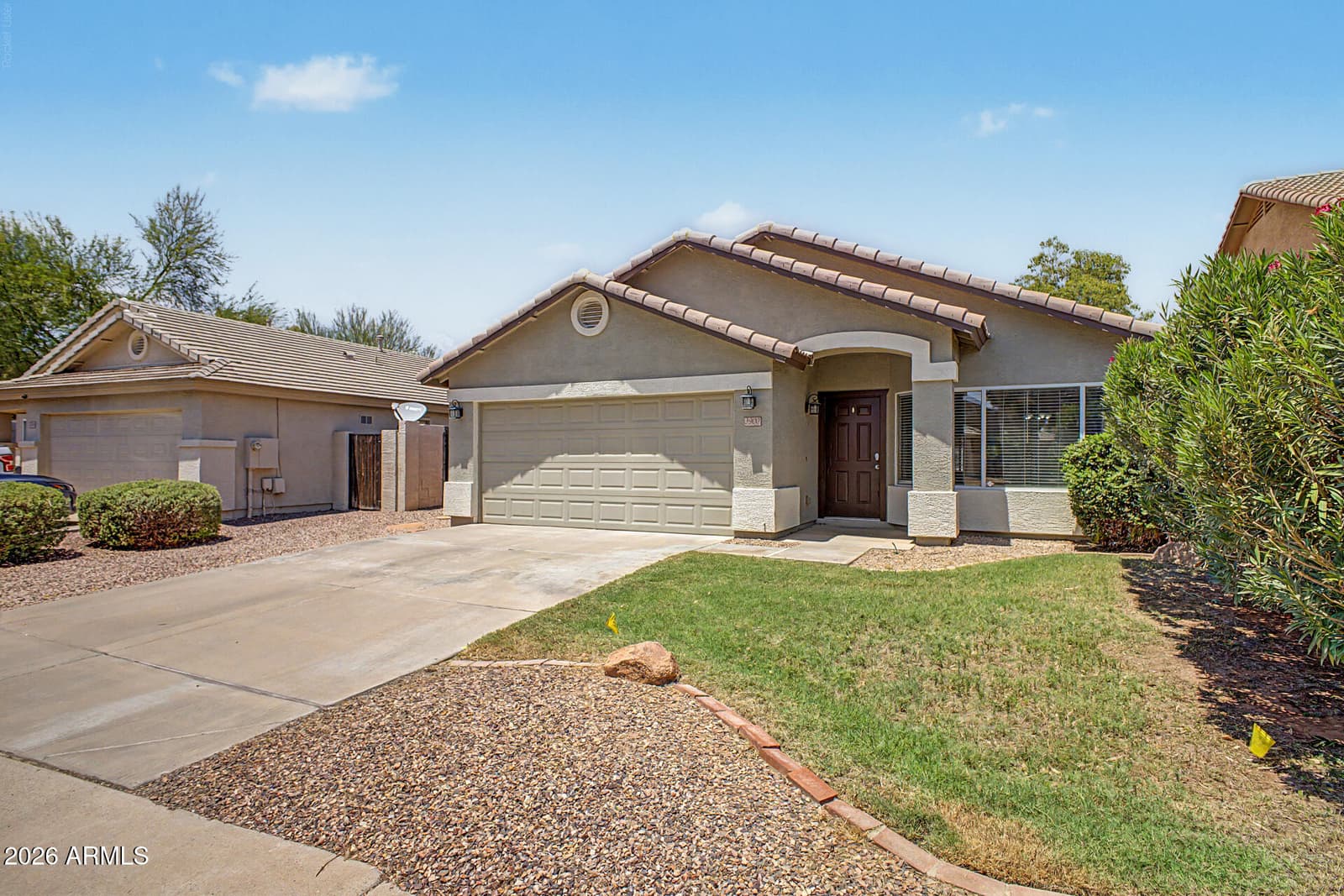 3900 E TREMAINE Avenue, Gilbert, AZ 85234 — photo 4 of 27