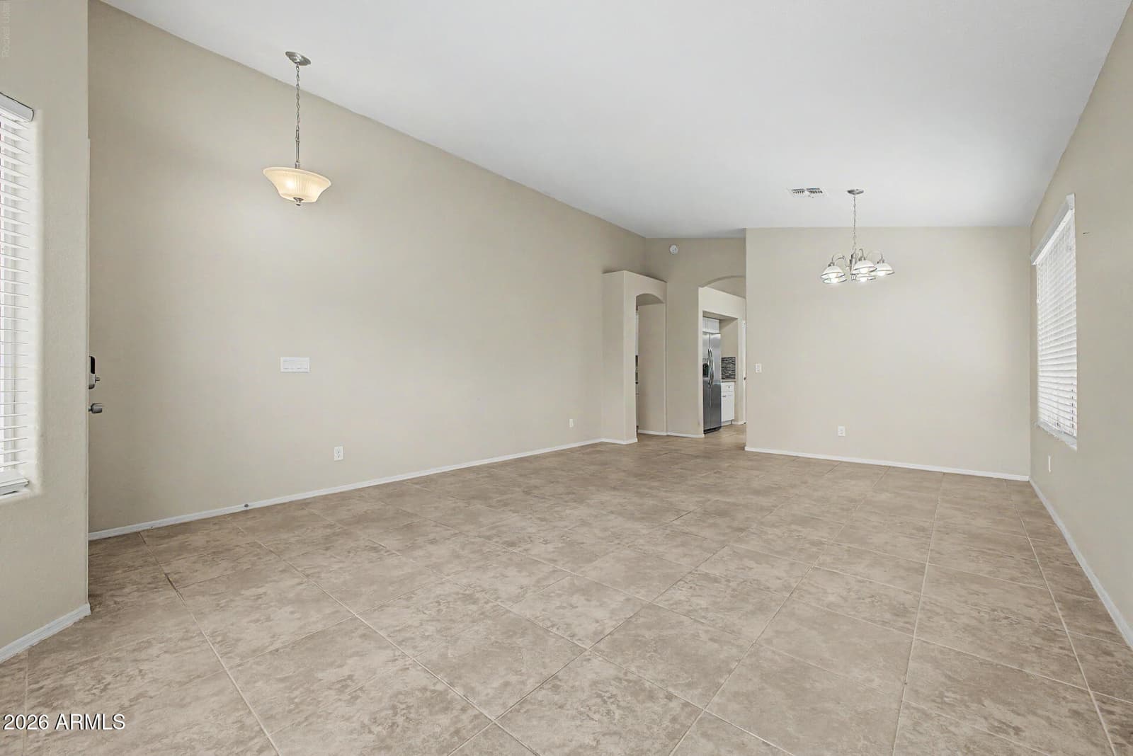 3900 E TREMAINE Avenue, Gilbert, AZ 85234 — photo 6 of 27
