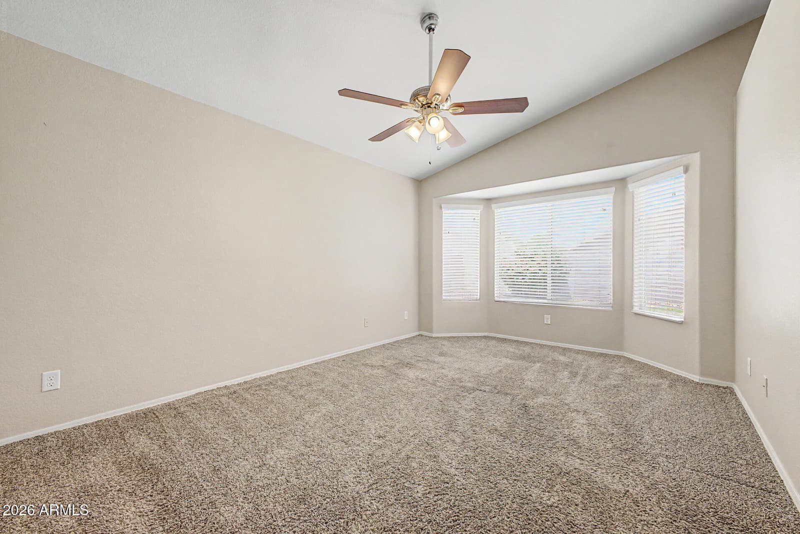 3900 E TREMAINE Avenue, Gilbert, AZ 85234 — photo 13 of 27