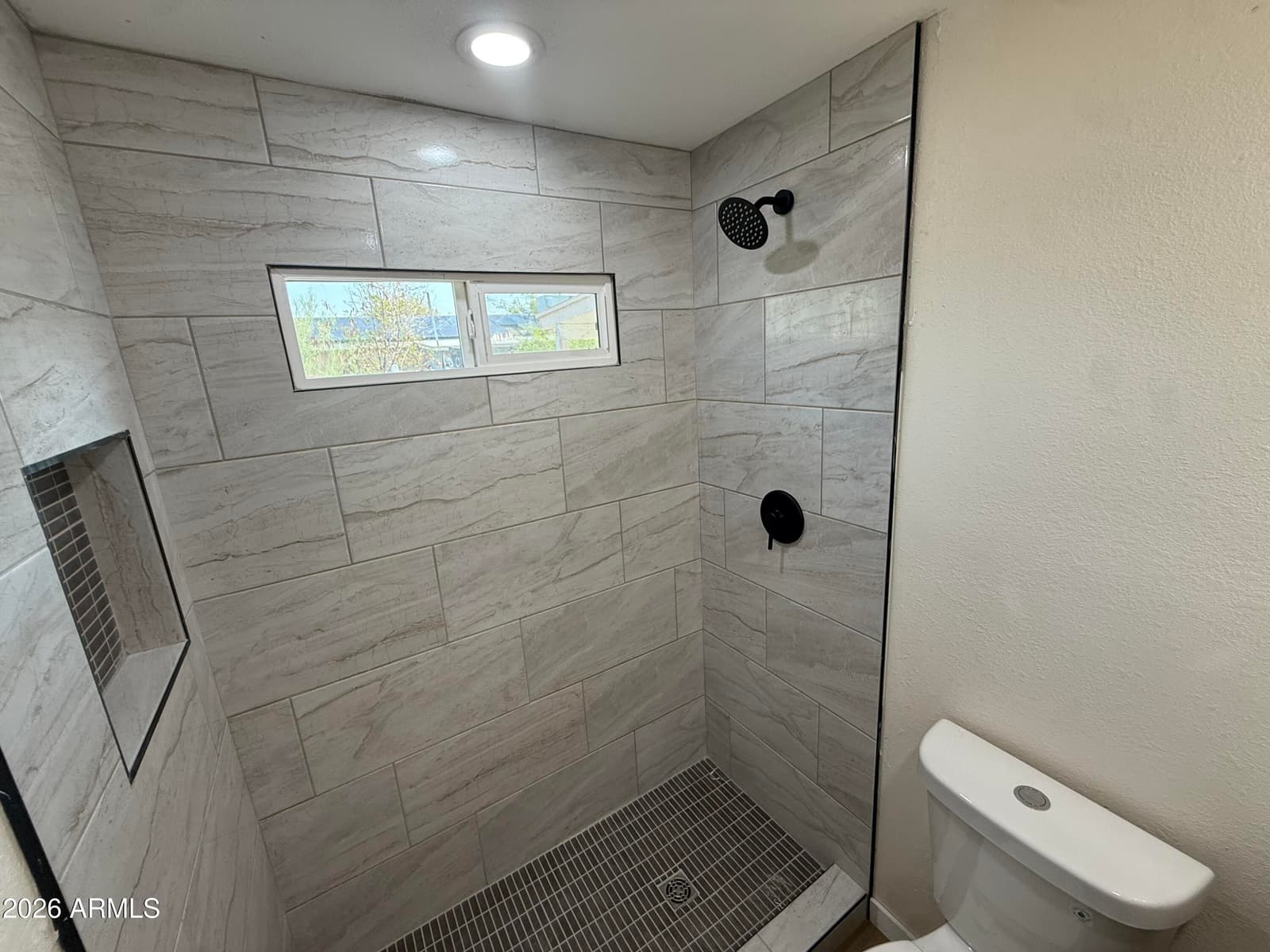 3436 E ACOMA Drive, Phoenix, AZ 85032 — photo 3 of 4