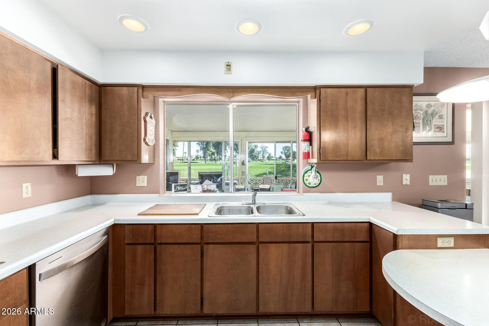 955 S ROCHESTER, Mesa, AZ 85206 — photo 12 of 32