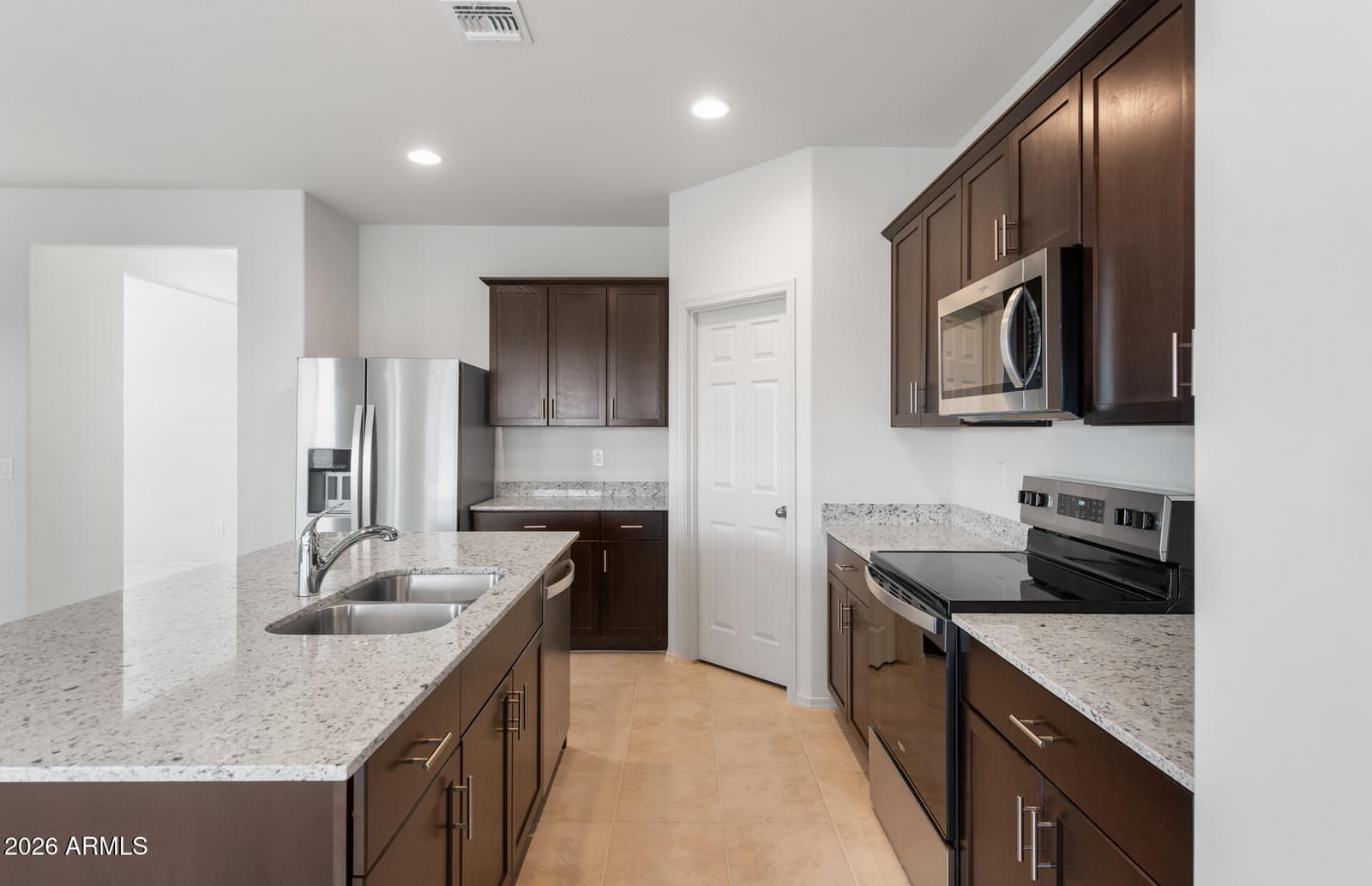 16520 N IBIS Way, Maricopa, AZ 85138 — photo 4 of 22